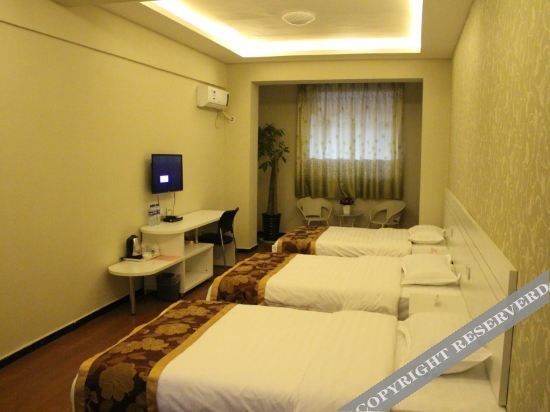 Баодин: Baoding Jinqiao Hotel