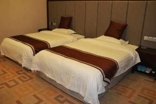 Баодин: Yishuiyan Hotel