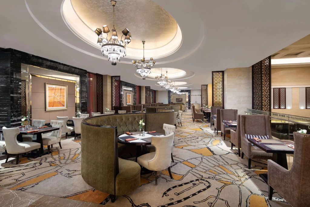 Синьян: Wyndham Xinyang Downtown