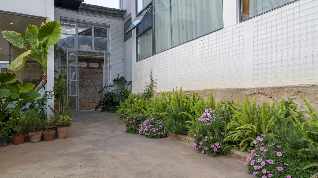 Huazhu · Shangchunshe B&B in Shuanglang Village, Dali (shop in Erhai Park, Shuanglang Scenic Spot) — фото 2