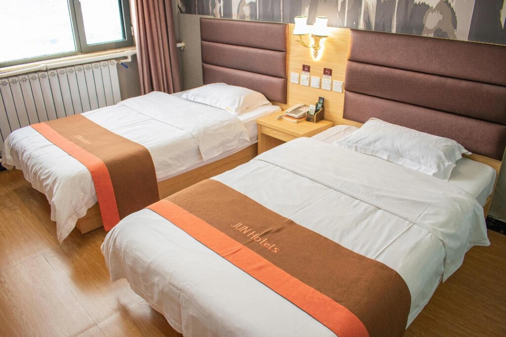 Линьи: Jun Hotel Shandong Linyi Lanling County Dai Village Mall
