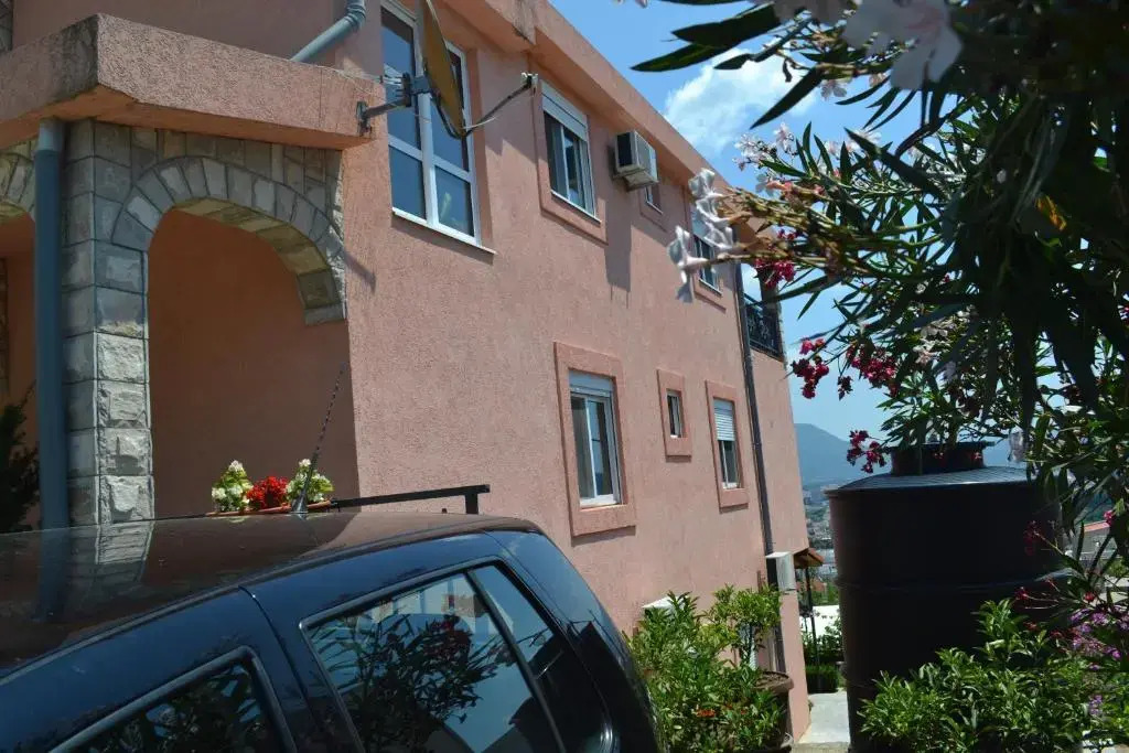Бар: Apartments Milosevic