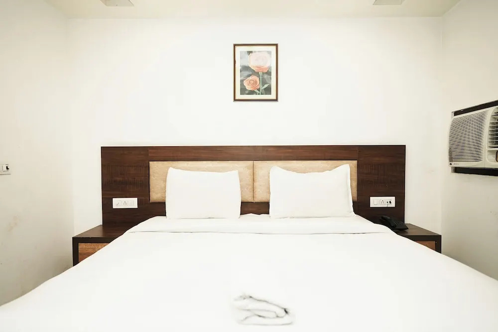 Hotel Peridot Near IGI Delhi Airport — фото 4