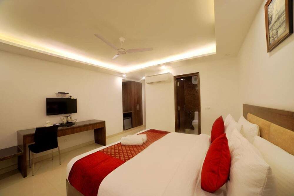 Нью-Дели: Hotel Peridot Near IGI Delhi Airport