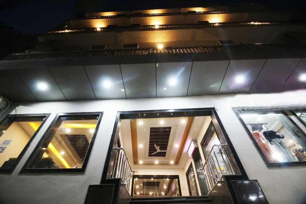 Нью-Дели: Hotel Peridot Near IGI Delhi Airport