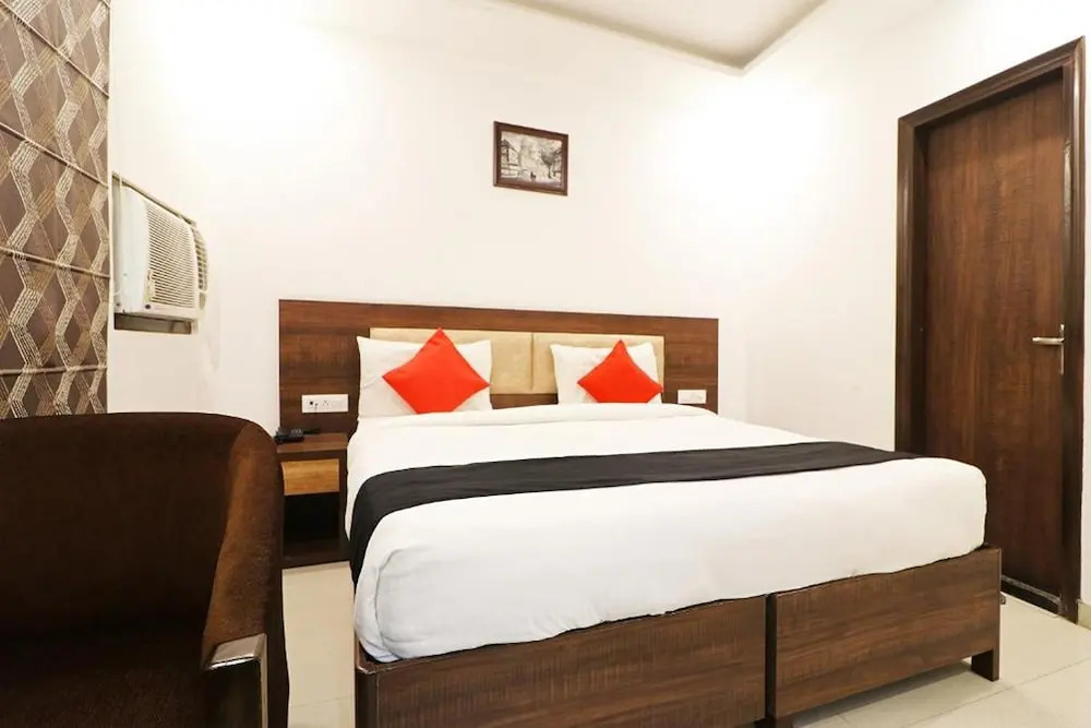 Нью-Дели: Hotel Peridot Near IGI Delhi Airport