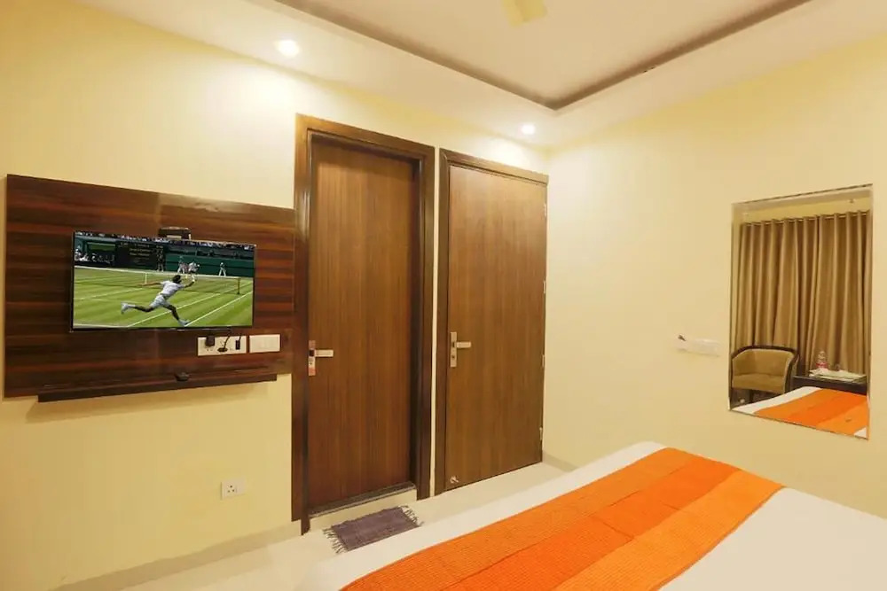 Нью-Дели: Hotel Peridot Near IGI Delhi Airport