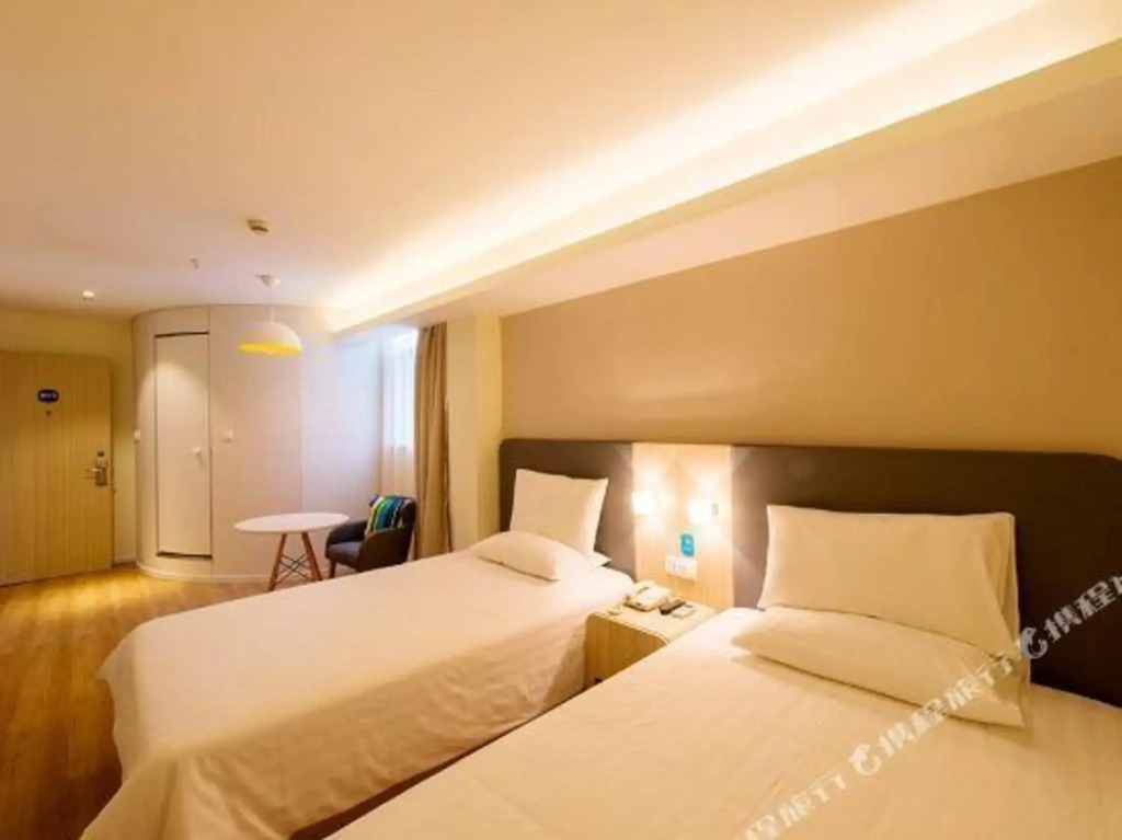 Луань: Hanting Hotel