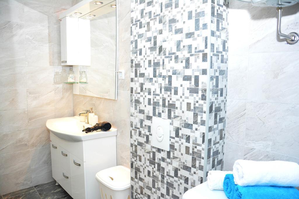 Тиват: Wukovic apartments