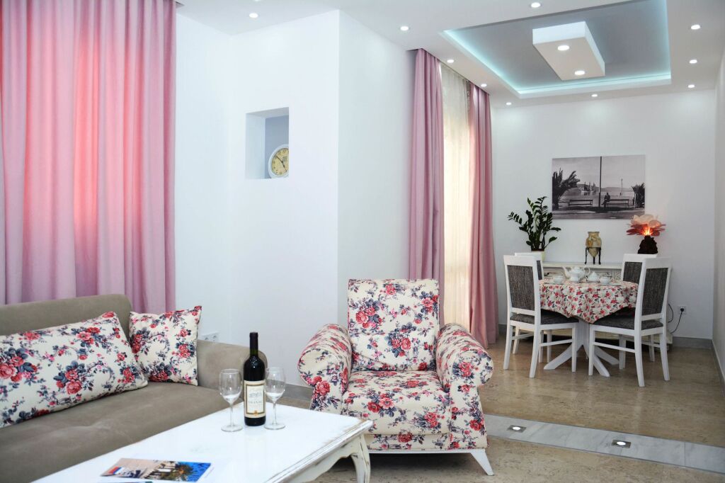 Тиват: Wukovic apartments