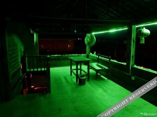 Пучжэхэй: Xinlaigelou Inn