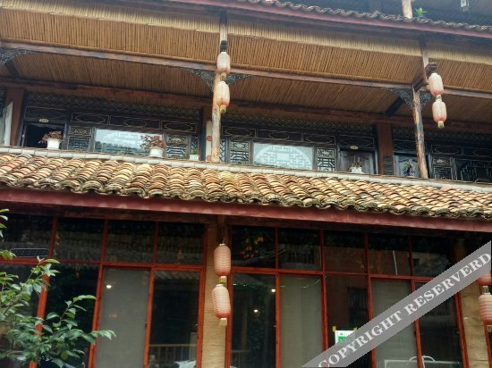 Пучжэхэй: Xinlaigelou Inn