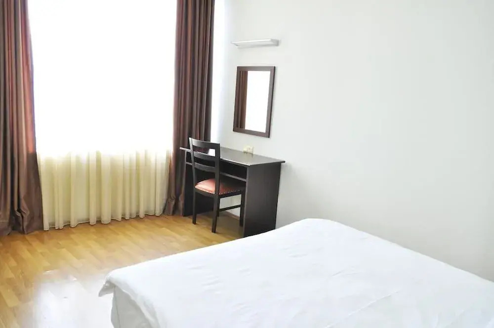 Батуми: Hotel Sanapiro
