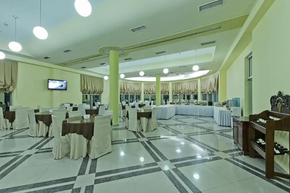 Батуми: Hotel Sanapiro