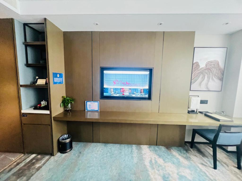 Лянфан: Xianghe DingYi Hotel