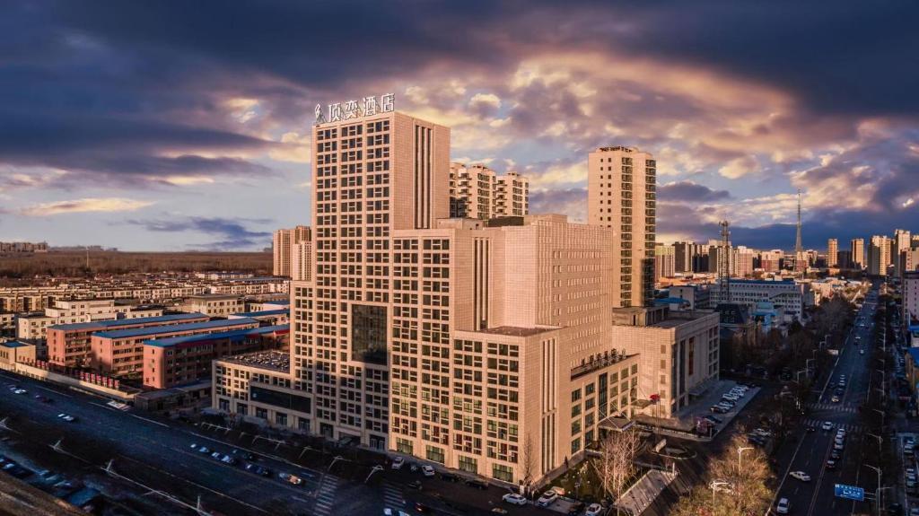 Лянфан: Xianghe DingYi Hotel