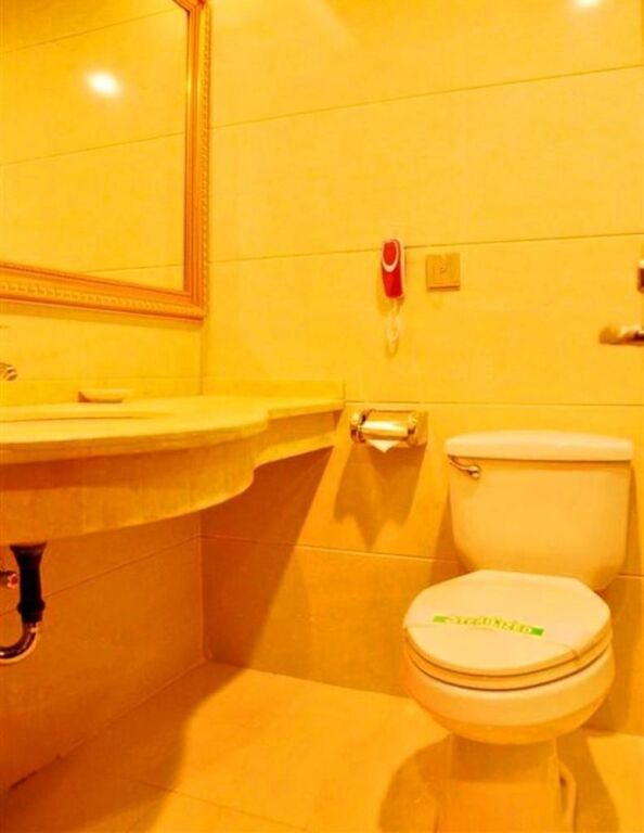 Гуйлинь: Guilin Jinsangzi International Hotel (Liangjiang Sihu Elephant Trunk Hill)