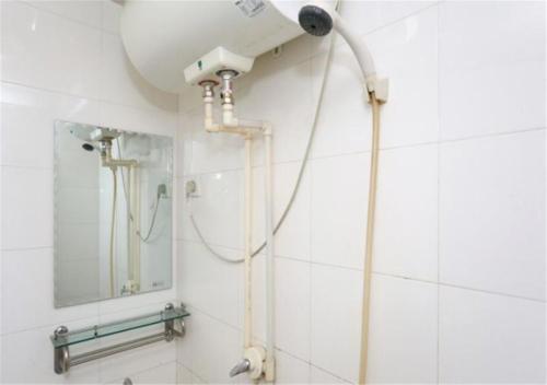 Байшань: Erdaobaihe Xinyuan Hotel A