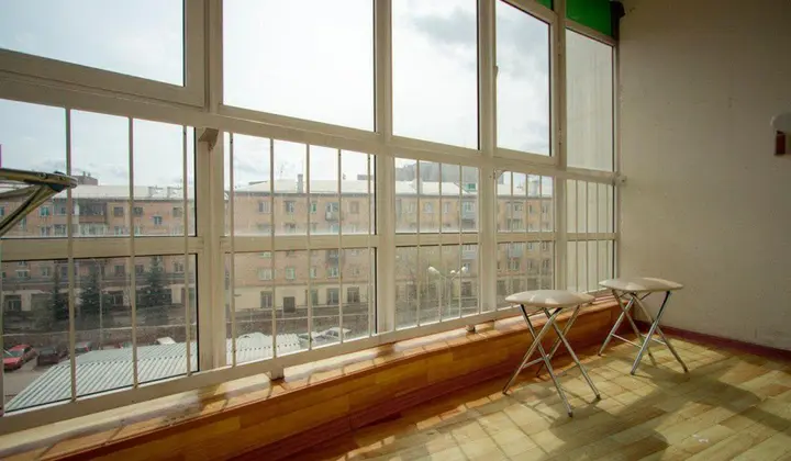 Красноярск: ABC Apartmens (ЭйБиСи Апартментс) на улице Ады Лебедевой 64