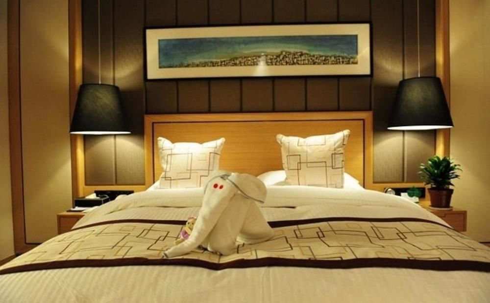 Яньтай: Yantai Celebrity Hotel