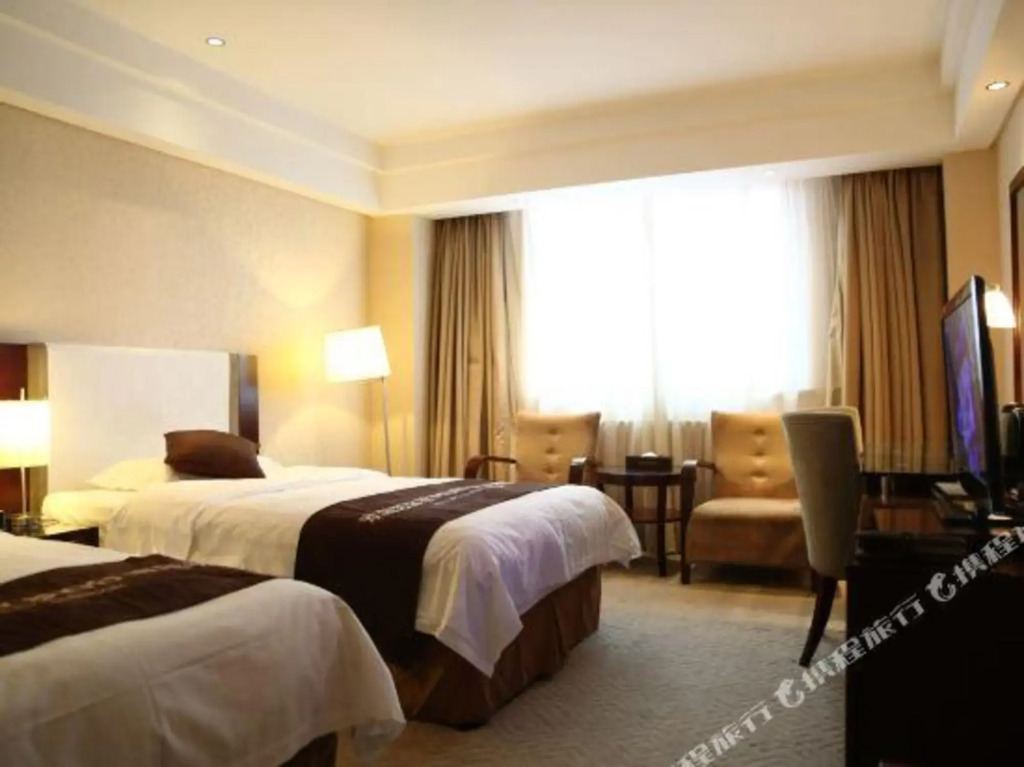 Шэньян: Right Day City Hotel