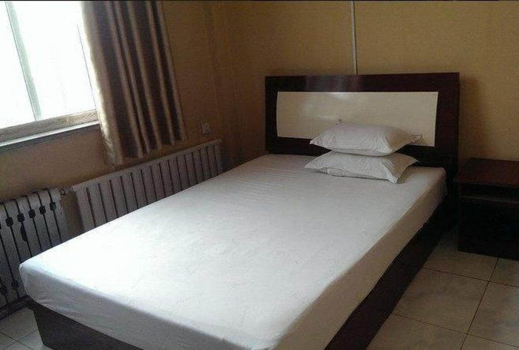 Дежоу: Oriental Inn
