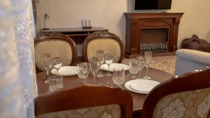 Красноярск: ABC Apartmens (ЭйБиСи Апартментс) на улице Ленина