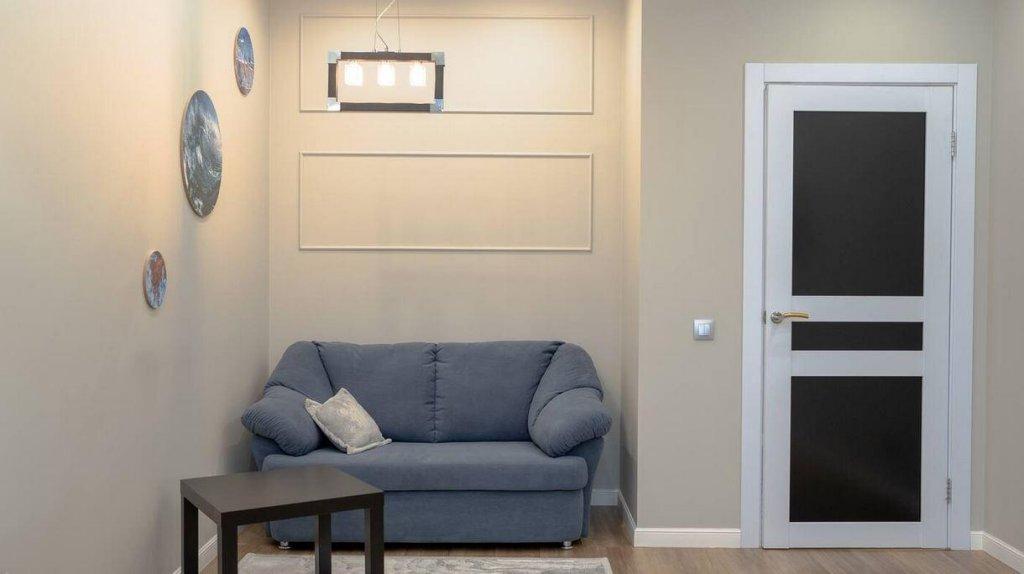 Красноярск: ABC Apartmens (ЭйБиСи Апартментс) на улице Октябрьская