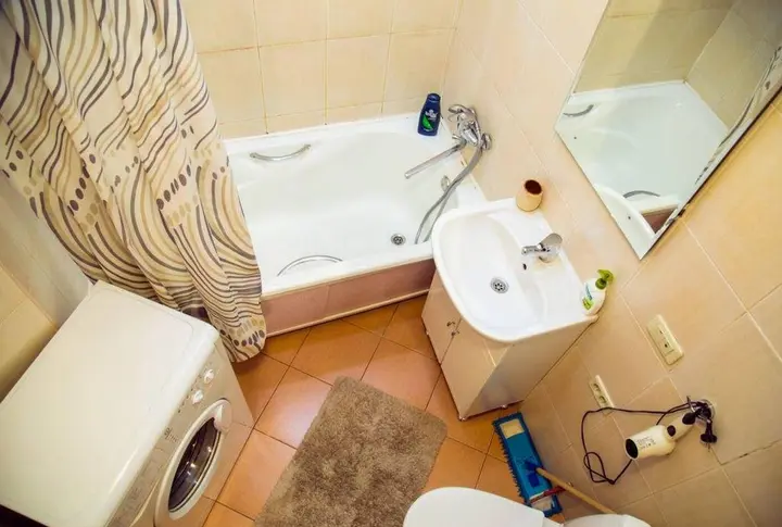 Красноярск: ABC Apartmens (ЭйБиСи Апартментс) на улице Перенсона