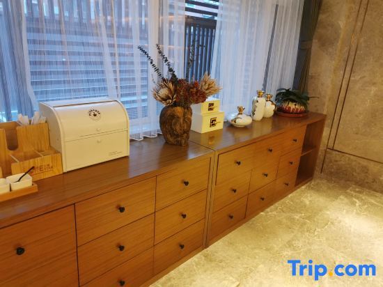 Пекин: Yitel Collection Beijing Hepingli