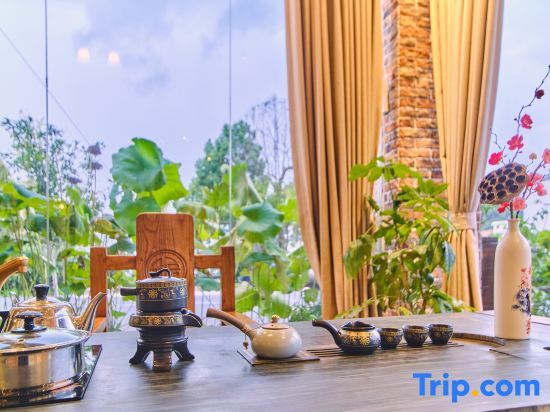 Шаогуань: Danxia Mountain Fengqing Hostel