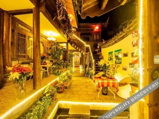 Лицзян: Another Side Clouds Inn Lijiang