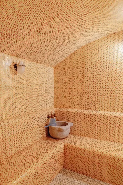 Красноярск: Отель A-House