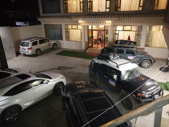 Нгава: Aba Tibetan Style Hotel