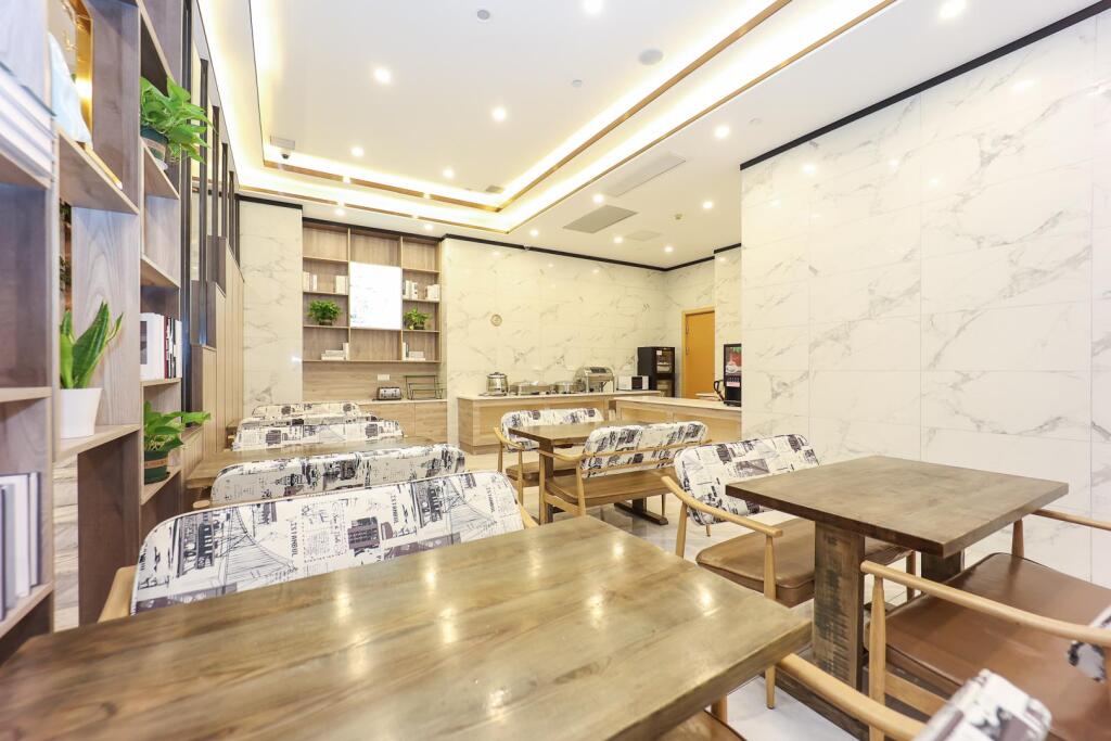 Ханчжоу: Elan Inn Hangzhou West Lake Huanglong Sports Center