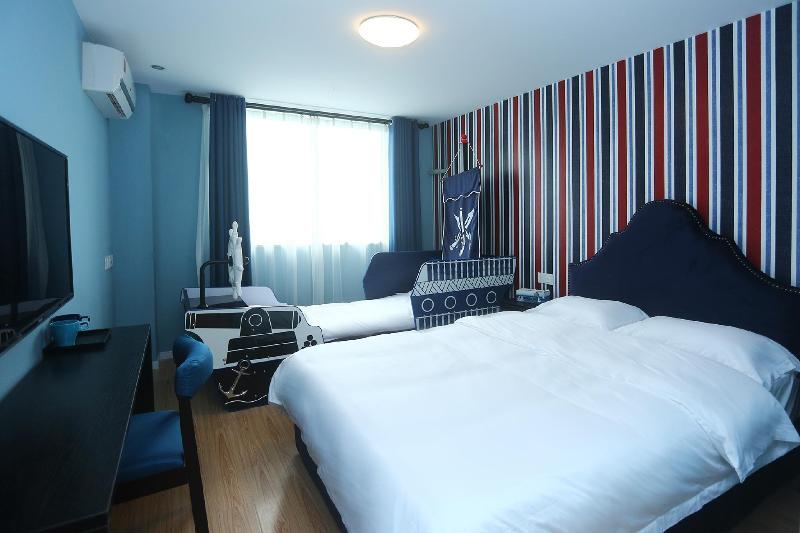 Шанхай: DH art Hotel