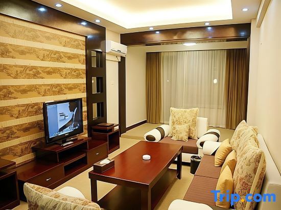 Гуйлинь: Oriental Pearl Hotel (Guilin Railway Station Store)