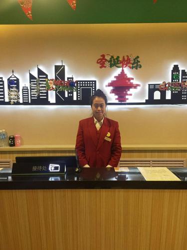 Чжанцзякоу: Thank Inn Plus Hotel Hebei Zhangjiakou Xuanhua District People'S Park