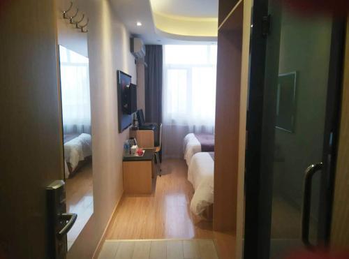 Чжанцзякоу: Thank Inn Plus Hotel Hebei Zhangjiakou Xuanhua District People'S Park