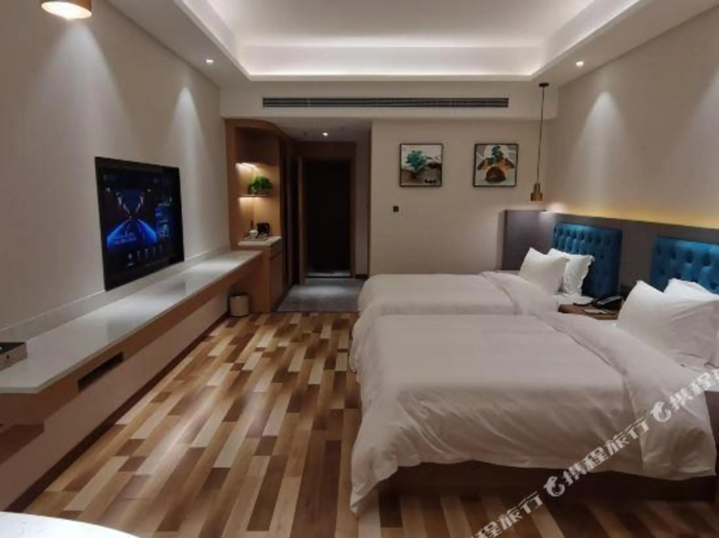 Сяньян: jingyang tongfenghe hotel