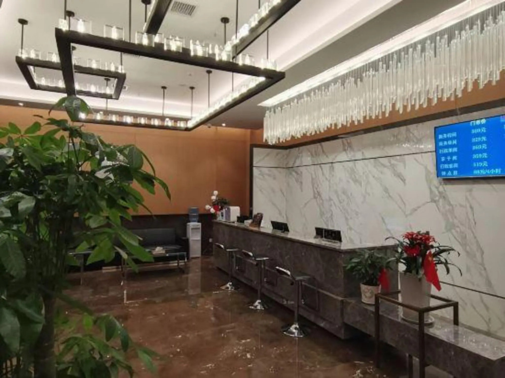 Сяньян: jingyang tongfenghe hotel