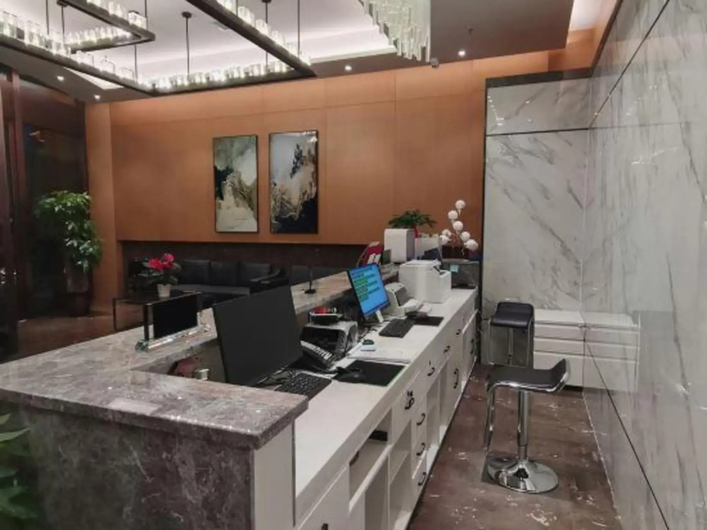 Сяньян: jingyang tongfenghe hotel