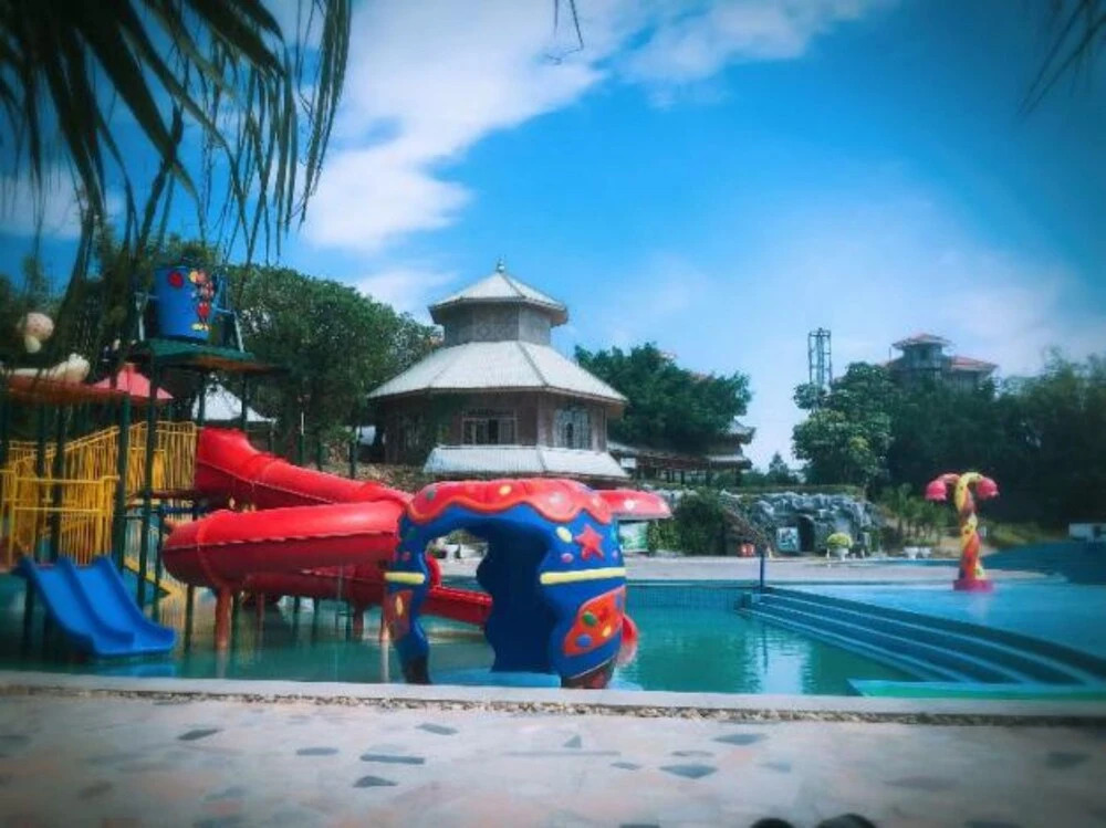 Джиангме: Fu Li Wan Hotspring Resort