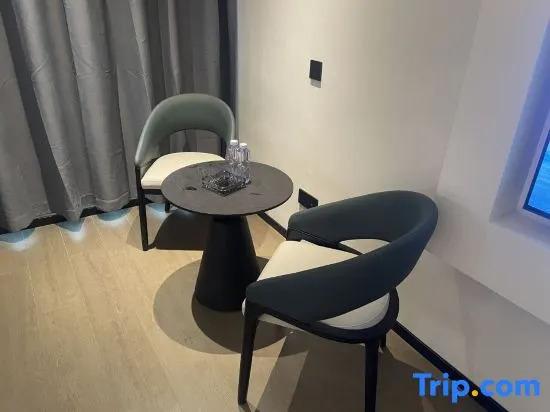Гуанчжоу: Romantic Theme Hotel Guangzhou