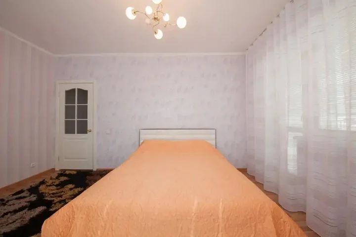 Красноярск: Apartments Kvartirov on str. Baturina, bld. 30/2