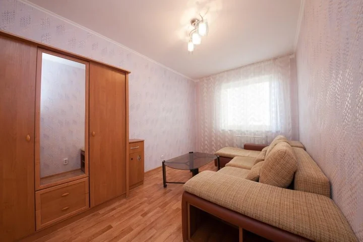 Красноярск: Apartments Kvartirov on str. Baturina, bld. 30/2