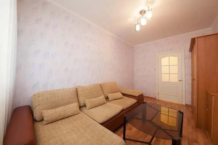 Красноярск: Apartments Kvartirov on str. Baturina, bld. 30/2
