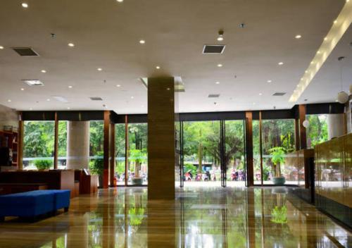Наньнин: Yeste Hotel Xi Da Branch
