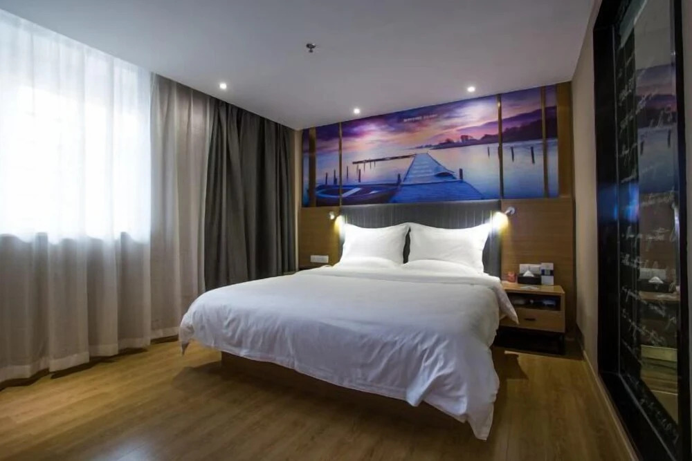 Наньнин: Yeste Hotel (Binyang Phoenix Lake Liwo Plaza)