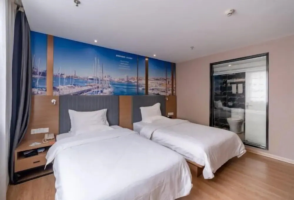 Наньнин: Yeste Hotel (Binyang Phoenix Lake Liwo Plaza)